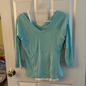 NWT! Aeropostale XL Seafoam green 3/4 Sleeve T Shirt. XL. V Neck front and back